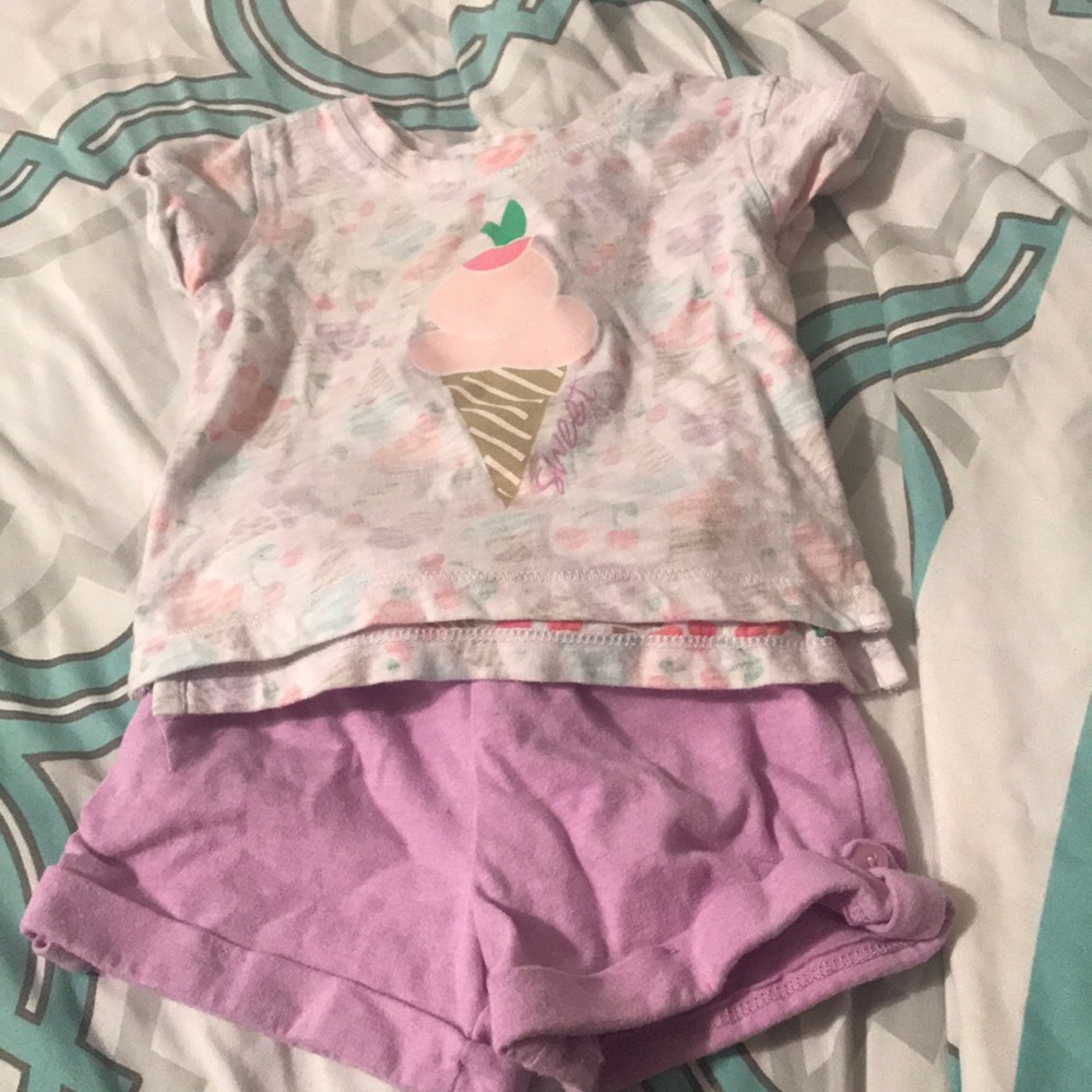 Short outfit